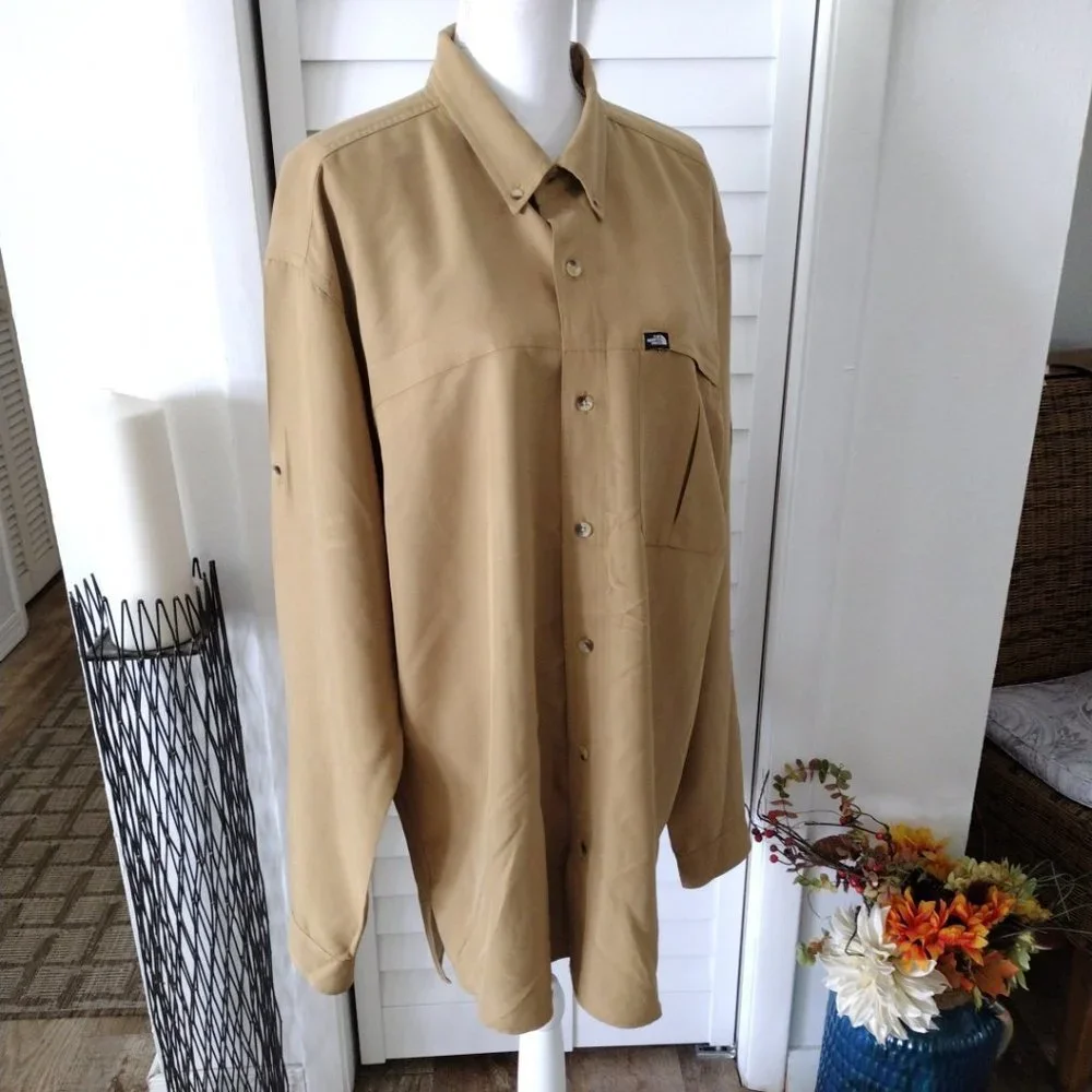 The North Face Men's button-down First Trail‎ UPF Long Sleeve Shirt XL